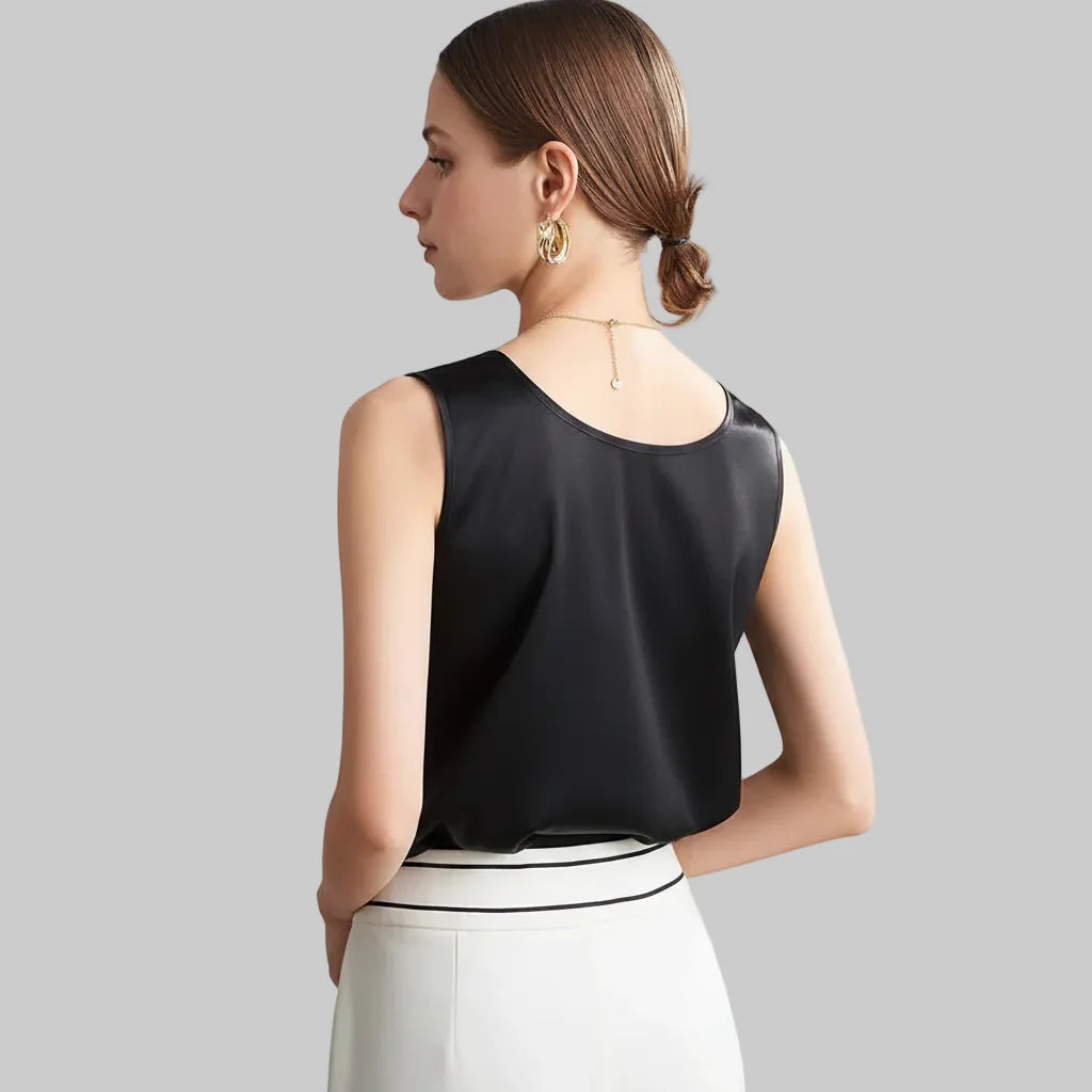 Graceful Sleeveless O Neck T Shirt for Casual Fashion